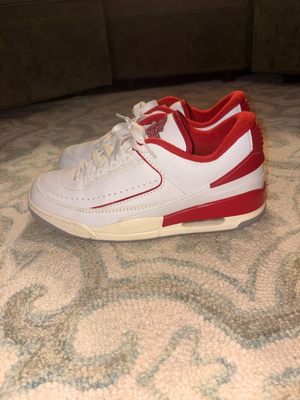 Air Jordan 2/3 Chicago Red Retro – Size 9